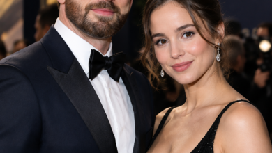 Chris Evans wife